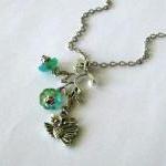 Antiqued silver owl necklac..