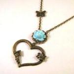 Blue resin flower necklace ..