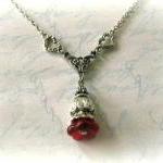 Red flower bud necklace jew..