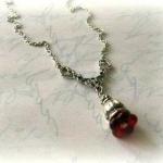 Red flower bud necklace jew..
